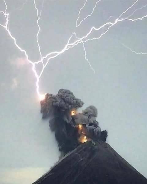 Feuer auf dem Altar