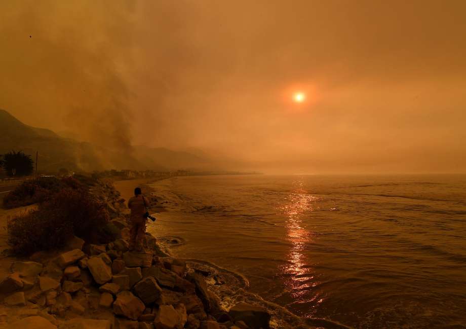 St. Thomas-Waldbrand in Südkalifornien